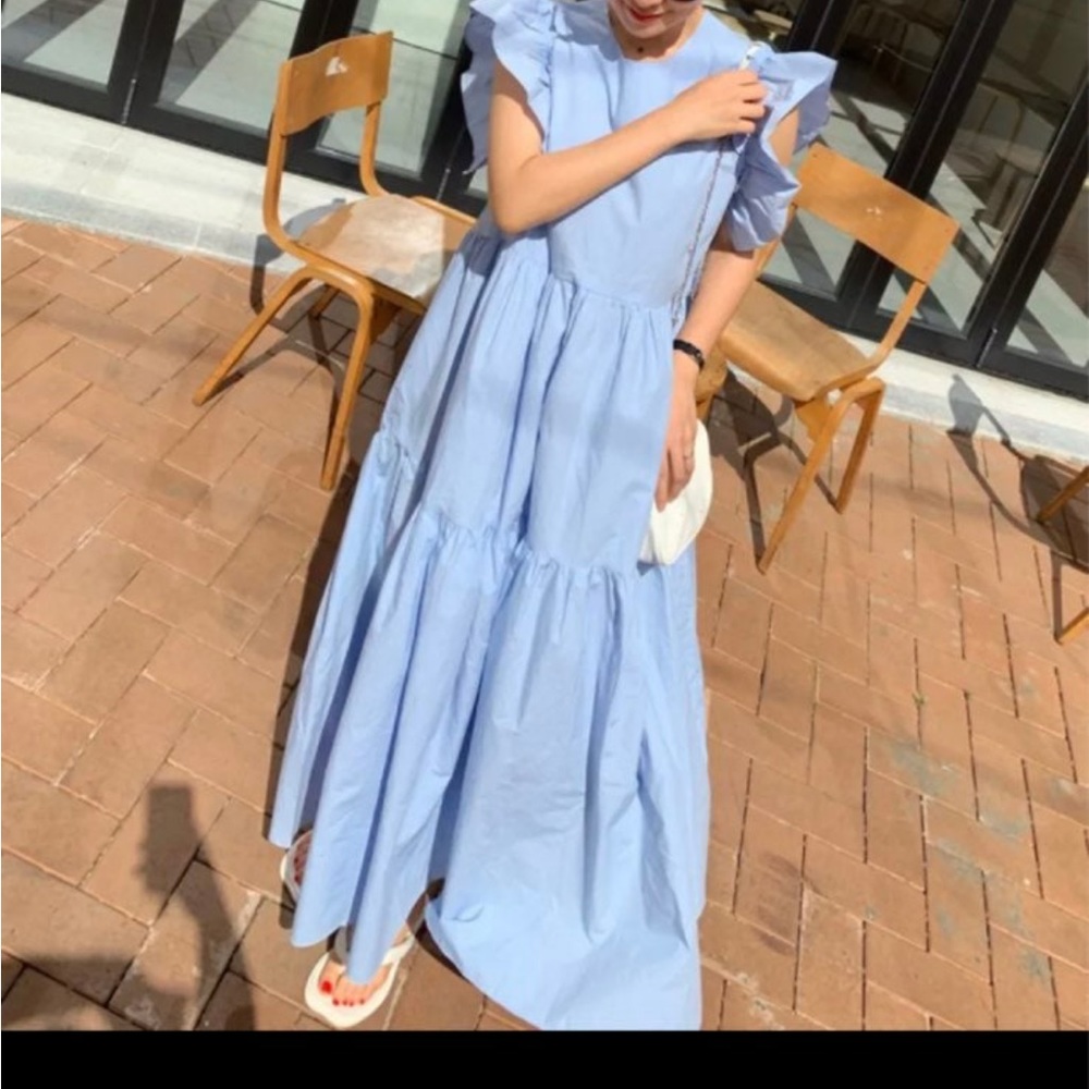 Long Flying Sleeve Female Dress